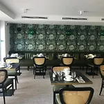 La Port D'antibes & 4* Antibes