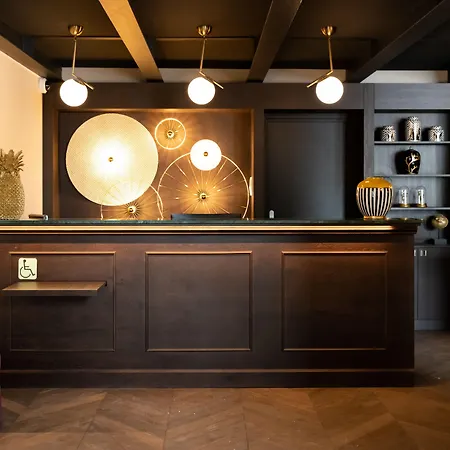 酒店 La Port D'antibes &