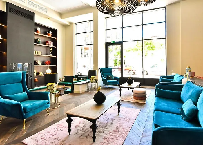 La Port D'antibes & 酒店 昂蒂布