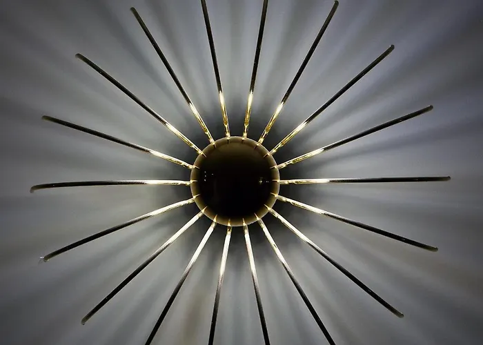 酒店 La Port D'antibes & 4*