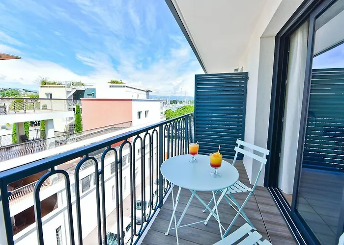 La Port D'antibes & 酒店 昂蒂布