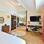 La Port D'antibes & 4*