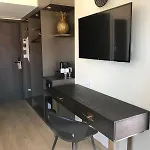 ホテル La Port D'antibes & 4*