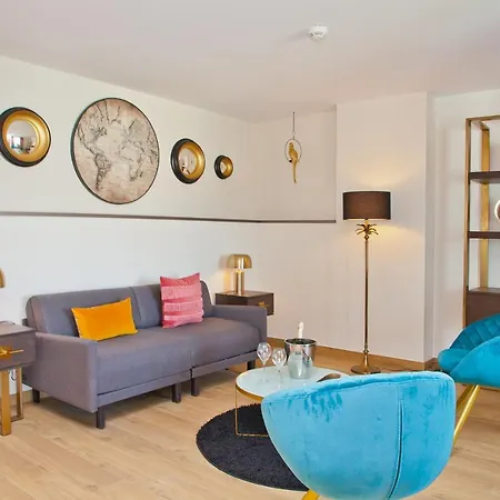 La Port D'antibes & Готель