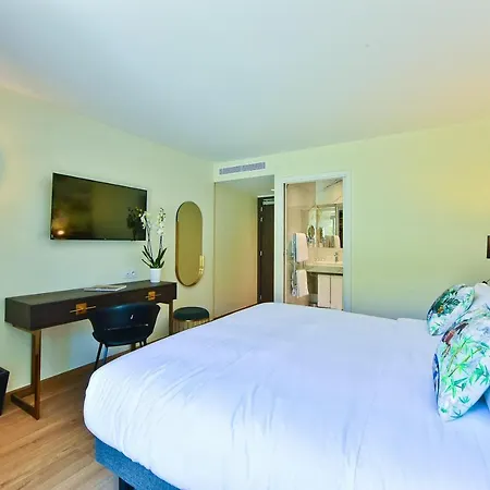 Otel La Port D'antibes &