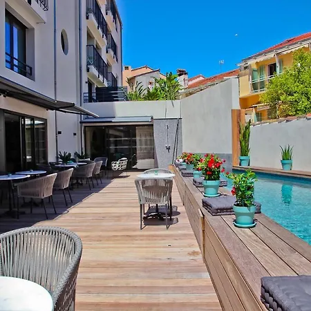 Otel La Port D'antibes &