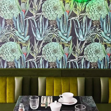 La Port D'antibes & 4* Antibes