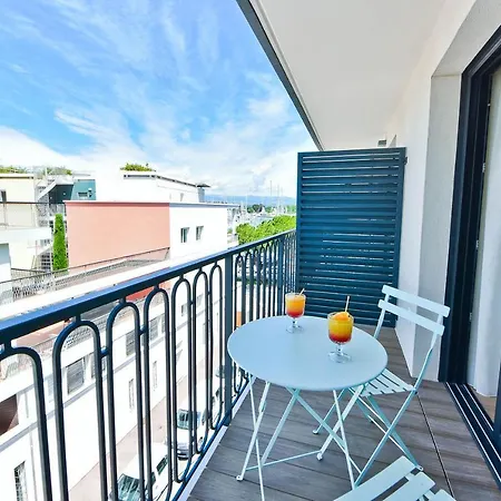 La Port D'antibes & Hotel Antibes