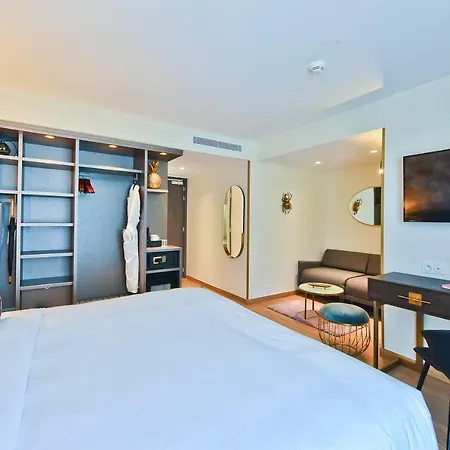 Hotel La Port D'antibes & Antibes