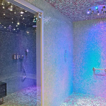 La Port D'antibes & 4* Αντίμπ