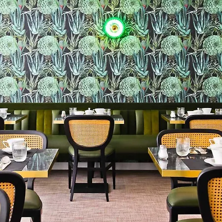 Ξενοδοχείο La Port D'antibes & 4*