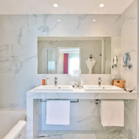 Ξενοδοχείο La Port D'antibes & Αντίμπ