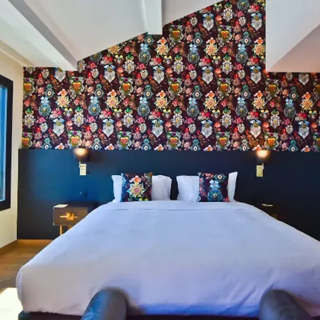 La Port D'antibes & Готель Антіб