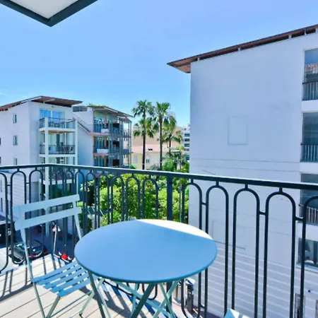 La Port D'antibes & Hotel