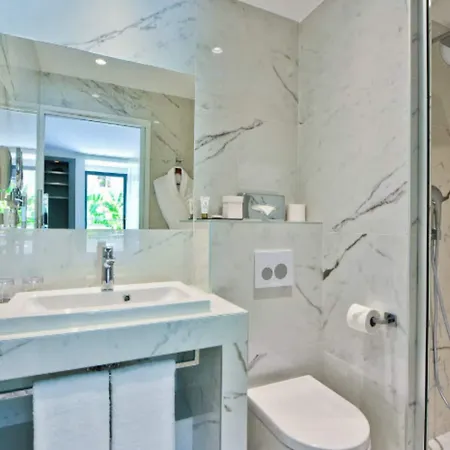 Hotel La Port D'antibes & Antibes