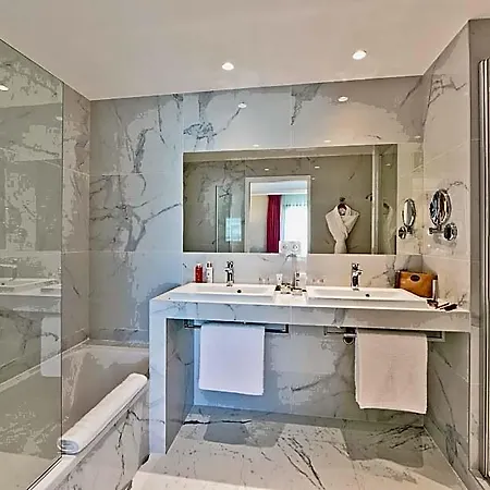 Hotel La Port D'antibes & 4*