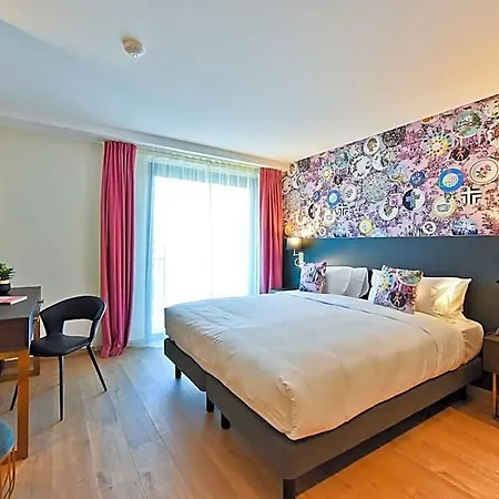 Готель La Port D'antibes & 4*