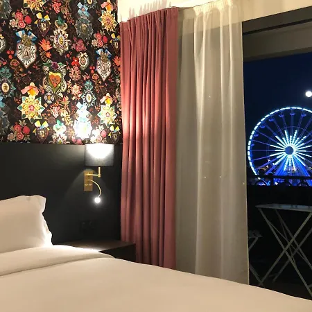 מלון La Port D'antibes & 4*