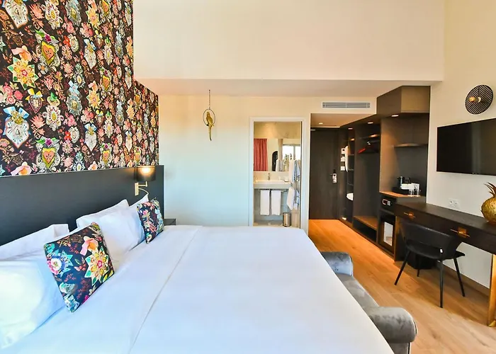 La Port D'antibes & 4*