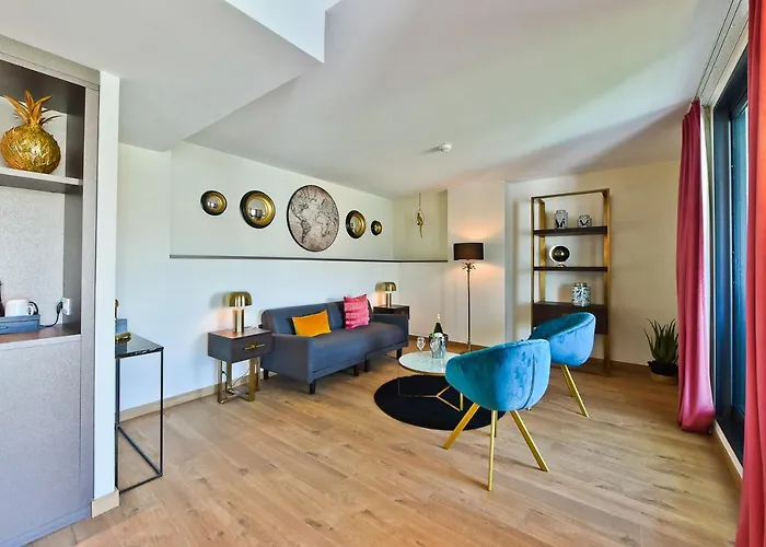 La Port D'antibes & Ξενοδοχείο Αντίμπ