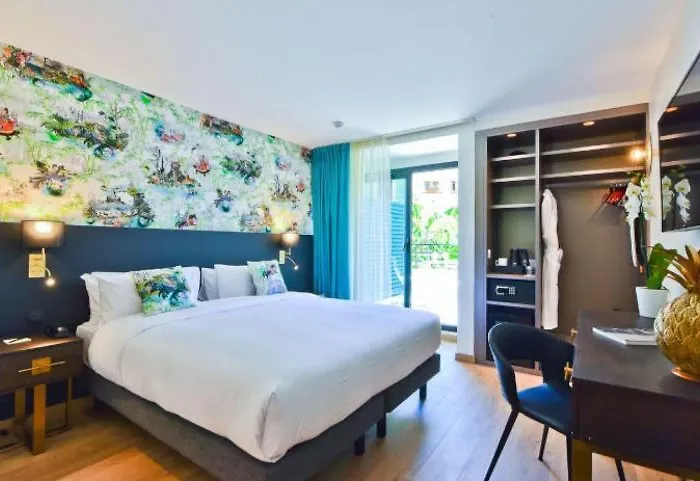 La Port D'antibes & Hotell