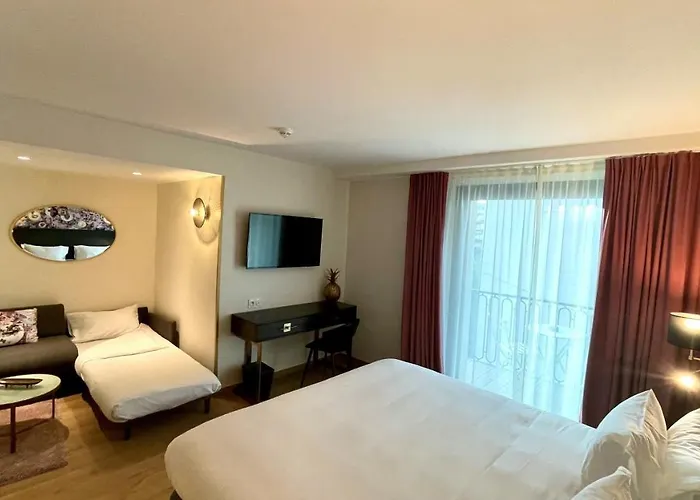 La Port D'antibes & 4*