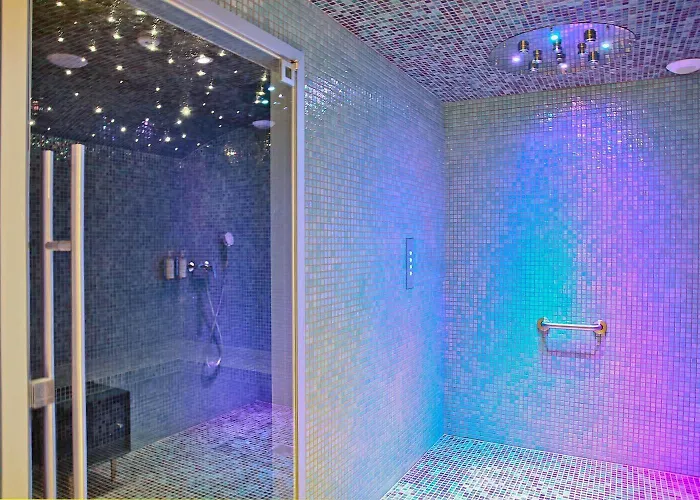 La Port D'antibes & 4* Antibes